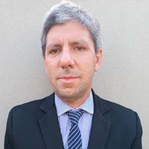 Dr. Martín Darío Benitez