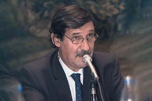 Dr. Miguel Jara