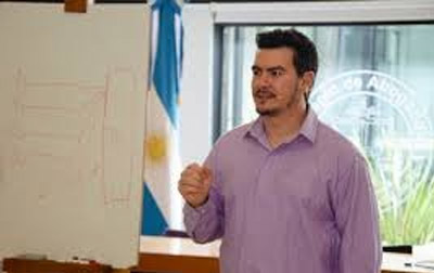 Lic. Fernando Navarro